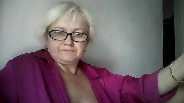 Mayya4321 from StripChat