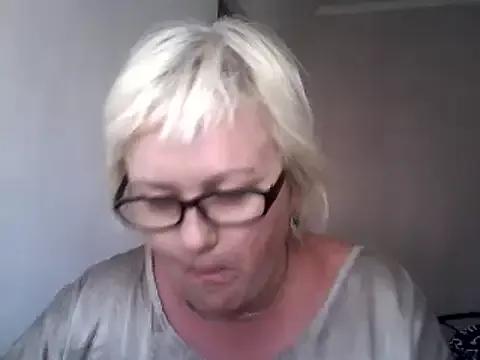 Mayya4321 from StripChat