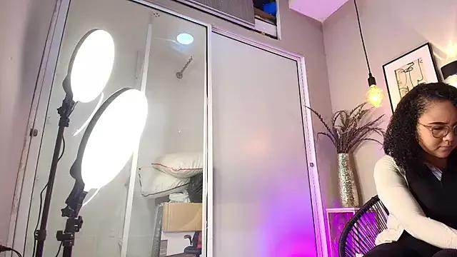 megan_hott69 from StripChat is Freechat