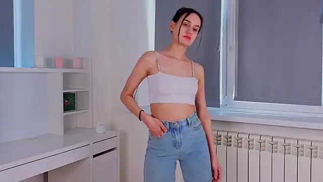 Check-out your craziest wishes with our pick of gaming cams models, featuring big knockers, round tails and tight twats.