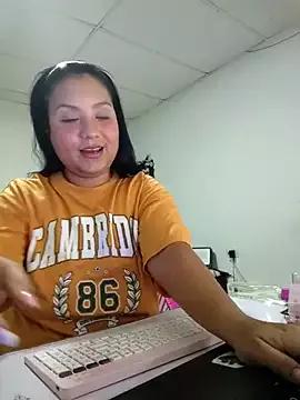 melisa_andry from StripChat is Freechat