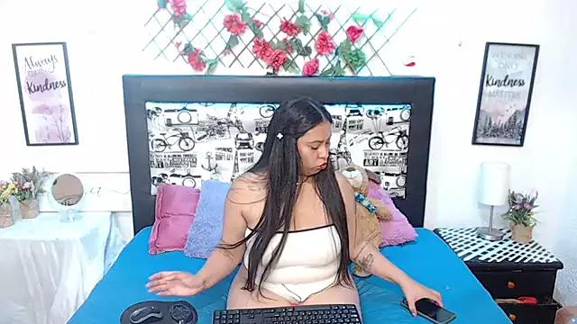 MelisaBoobs from StripChat is Freechat