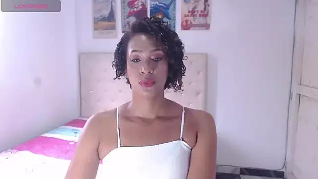 melisacruzz from StripChat is Freechat