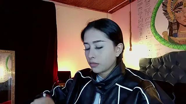 melissa__dolce from StripChat is Freechat