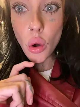 Photos of Melissa_crazy from StripChat is Freechat