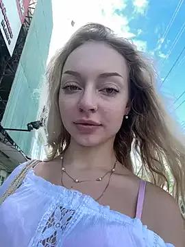 melissa_grr from StripChat is Freechat