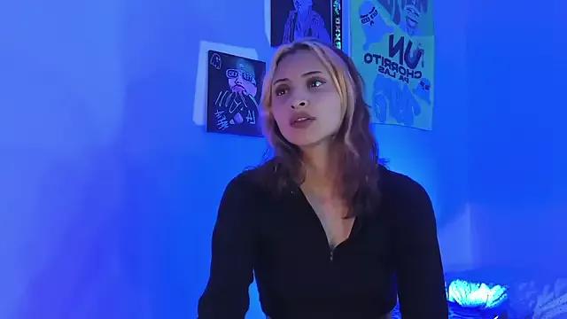 melissa_noirr from StripChat is Freechat