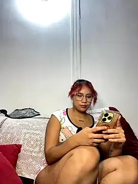 MelissaAGT from StripChat is Freechat