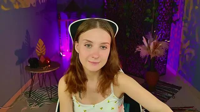 Check-out your craziest wishes with our pick of gaming cams models, featuring big knockers, round tails and tight twats.