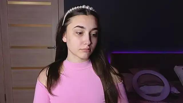 MelissaPristine from StripChat is Freechat