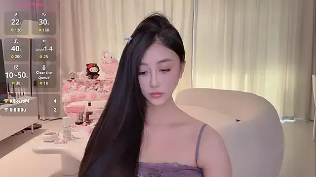 Check-out your craziest wishes with our pick of gaming cams models, featuring big knockers, round tails and tight twats.