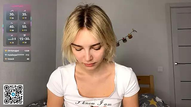 MelodyImam from StripChat is Freechat