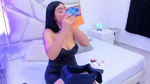 Check-out your craziest wishes with our pick of gaming cams models, featuring big knockers, round tails and tight twats.