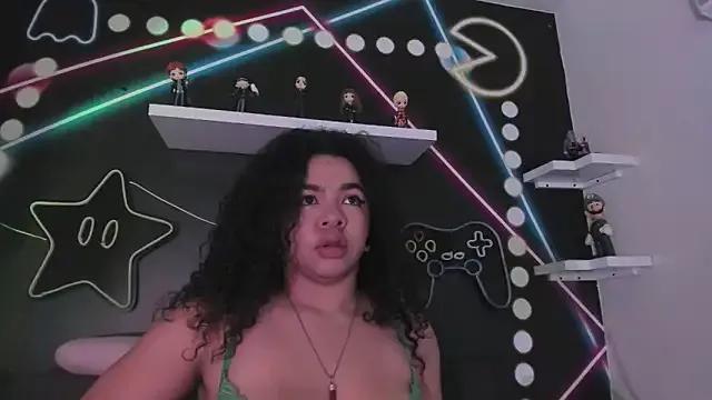 Check-out your craziest wishes with our pick of gaming cams models, featuring big knockers, round tails and tight twats.