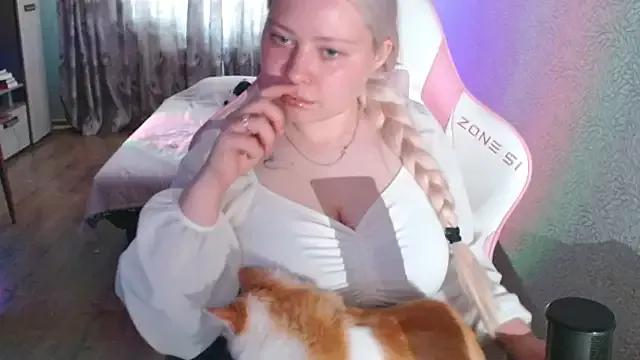 meowtsiw from StripChat is Freechat