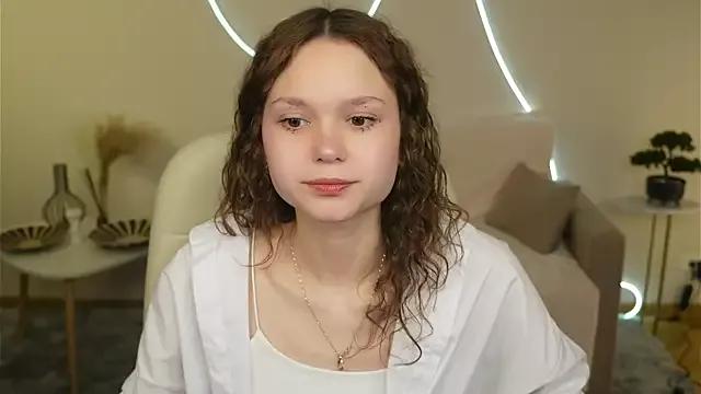 MerylAmber from StripChat is Freechat