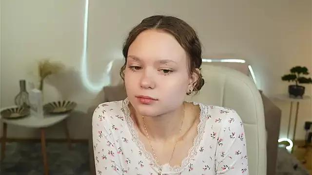 MerylAmber from StripChat is Freechat
