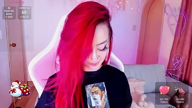 Check-out your craziest wishes with our pick of gaming cams models, featuring big knockers, round tails and tight twats.