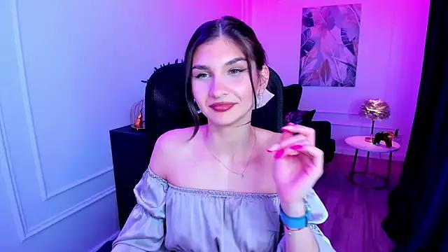 Check-out your craziest wishes with our pick of gaming cams models, featuring big knockers, round tails and tight twats.