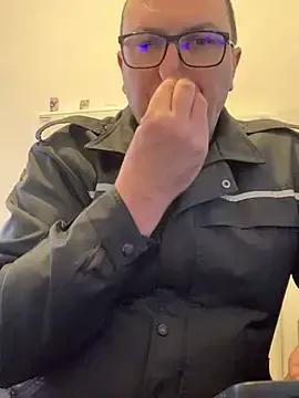 Mike8523 from StripChat is Freechat