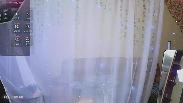 Mila_wxw from StripChat is Freechat