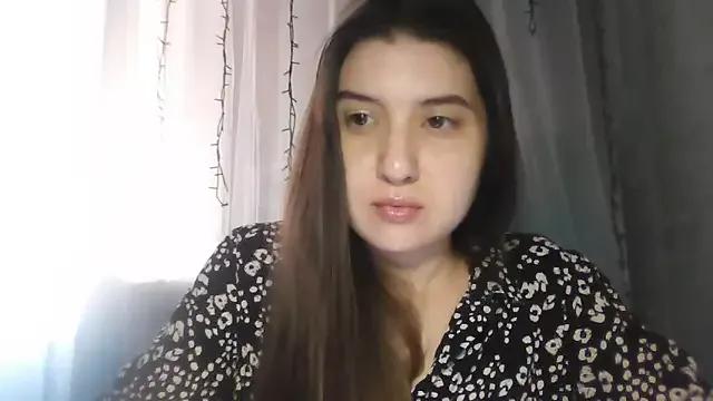 MilanesaGold28 from StripChat is Freechat