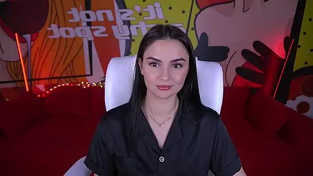 MilashaLovely from StripChat is Freechat