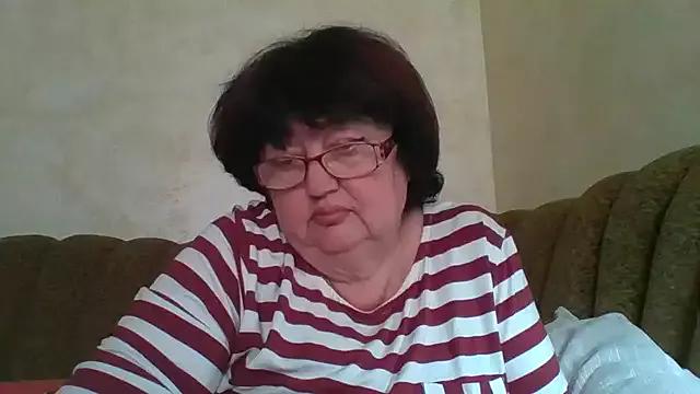 MilaSky5303 from StripChat is Freechat