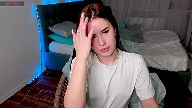 Check-out your craziest wishes with our pick of gaming cams models, featuring big knockers, round tails and tight twats.