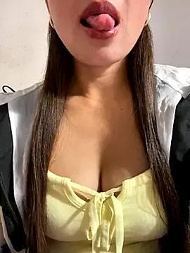 Milky-milk from StripChat is Freechat