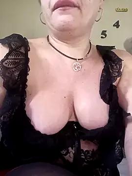 MilkySky from StripChat is Freechat
