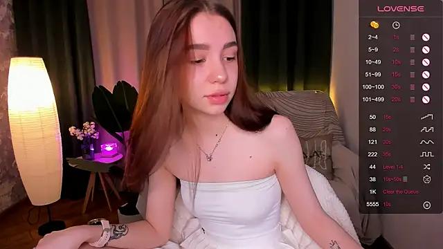 Check-out your craziest wishes with our pick of gaming cams models, featuring big knockers, round tails and tight twats.