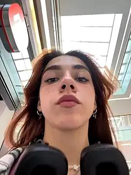 million_degrees from StripChat is Freechat