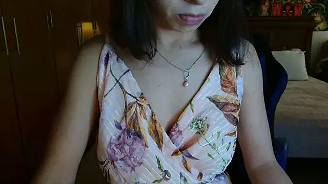MINI_Petite from StripChat is Freechat
