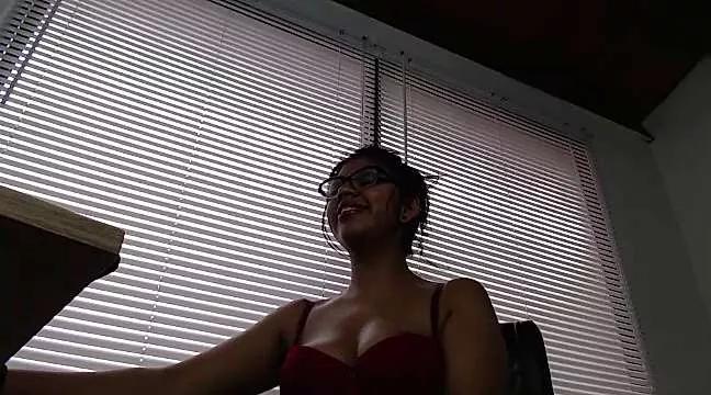 Check-out your craziest wishes with our pick of gaming cams models, featuring big knockers, round tails and tight twats.