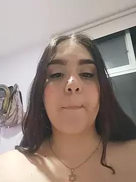 mirandahvelez from StripChat is Freechat