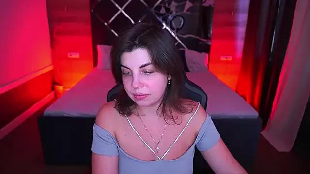 Check-out your craziest wishes with our pick of gaming cams models, featuring big knockers, round tails and tight twats.