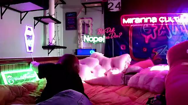 Check-out your craziest wishes with our pick of gaming cams models, featuring big knockers, round tails and tight twats.