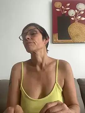 Photos of MireyaTorresGu from StripChat is Freechat