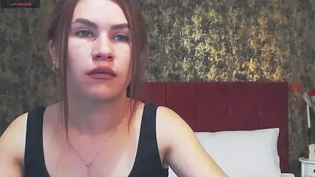 Misha_young from StripChat is Freechat