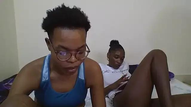 Miss-Hennessy from StripChat is Freechat