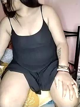 Miss-Saraaa from StripChat is Freechat