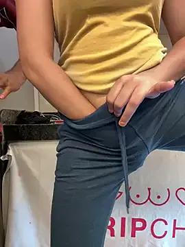 Miss__Malaika from StripChat is Freechat