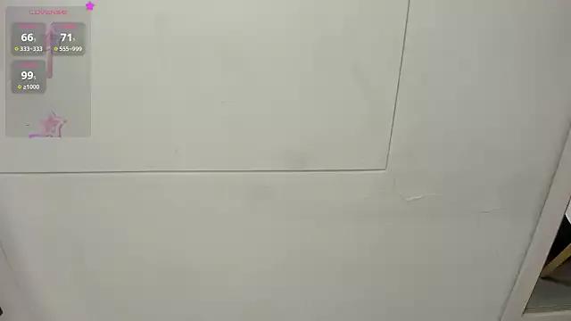 MIss__sammy_ from StripChat is Freechat