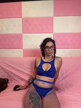 Check-out your craziest wishes with our pick of gaming cams models, featuring big knockers, round tails and tight twats.