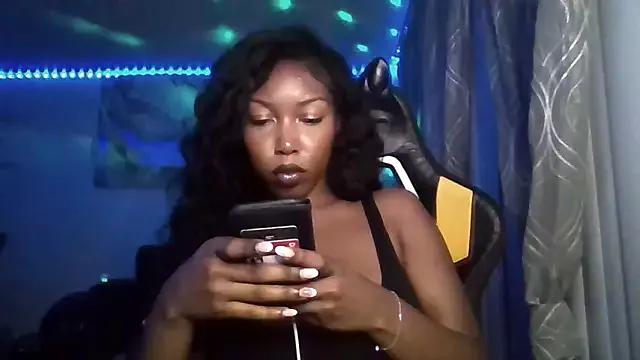 MissLadyOnyx_ from StripChat is Freechat