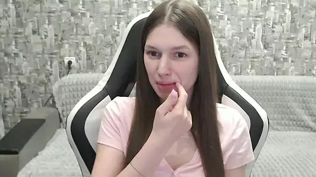 Check-out your craziest wishes with our pick of gaming cams models, featuring big knockers, round tails and tight twats.