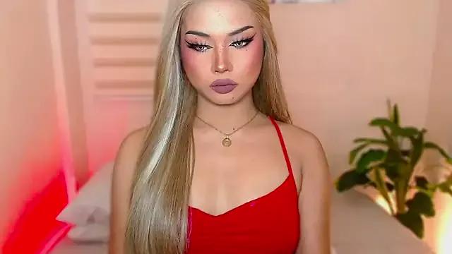 MissRumi_Hunter from StripChat is Freechat