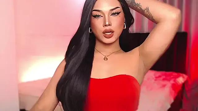 Check-out your craziest wishes with our pick of gaming cams models, featuring big knockers, round tails and tight twats.