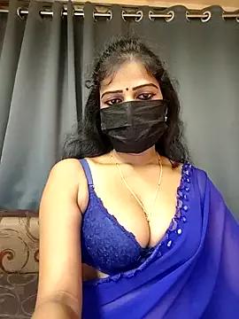 Misss-julli from StripChat is Freechat